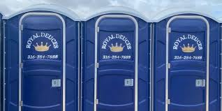 Best Portable Restroom Maintenance and Cleaning  in Mountain View, HI